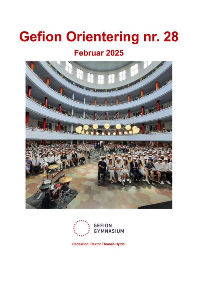 Forsiden af Gefion Orientering nr. 28, februar 20245 Foto af dimission i Rotunden med studenter og deres nærmeste.