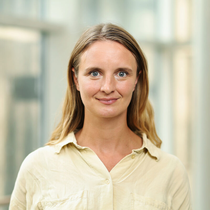 Marie Smith_Personale